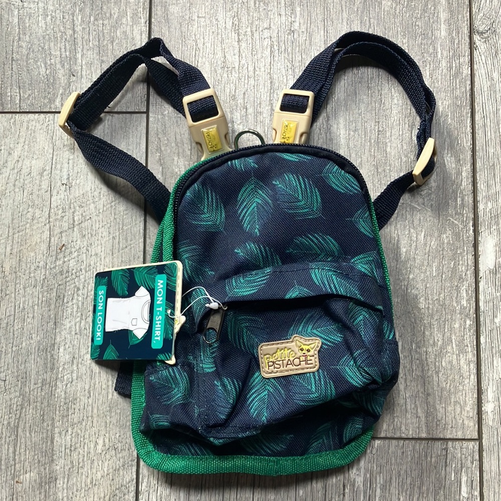 PETITE PISTACHE SMALL DOG BACKPACK HARNESS